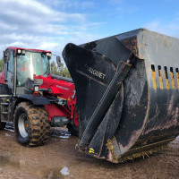 9580 T with Trioliet Triomaster silage grab